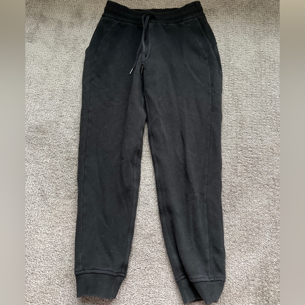 Lululemon Classic -Fit Fleece Joggers